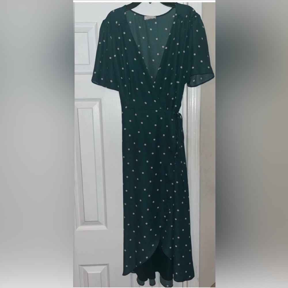 EVERLY Green Polka Dot Dress, Size Large